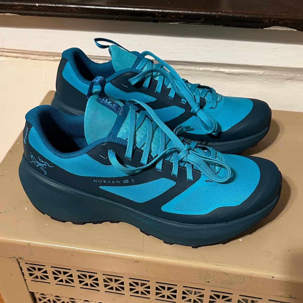Arc'teryx Women's Norvan LD 3 Teal Trail Shoes